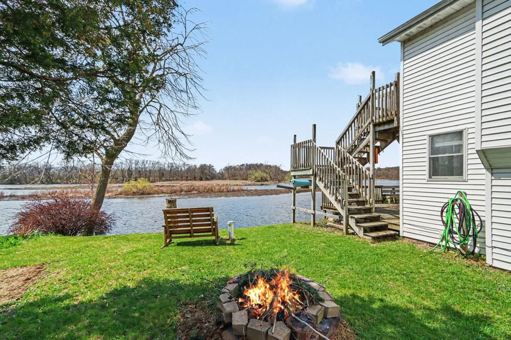 55530 Bucknell Lane Mendon, MI 49072
