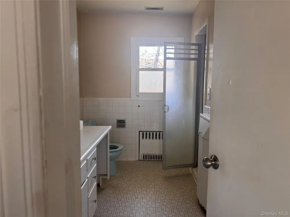 116 Williams Avenue #101 Spring Valley, NY 10977
