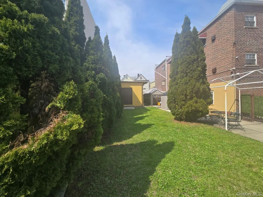 1405 Saint Lawrence Avenue Bronx, NY 10472