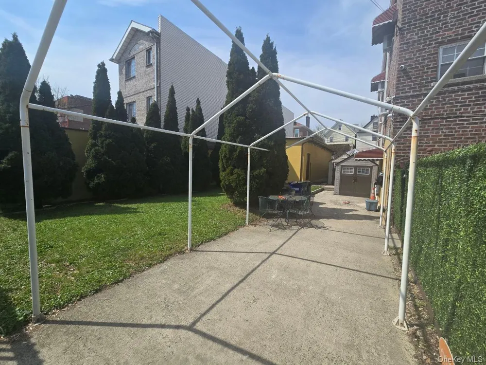 1405 Saint Lawrence Avenue Bronx, NY 10472