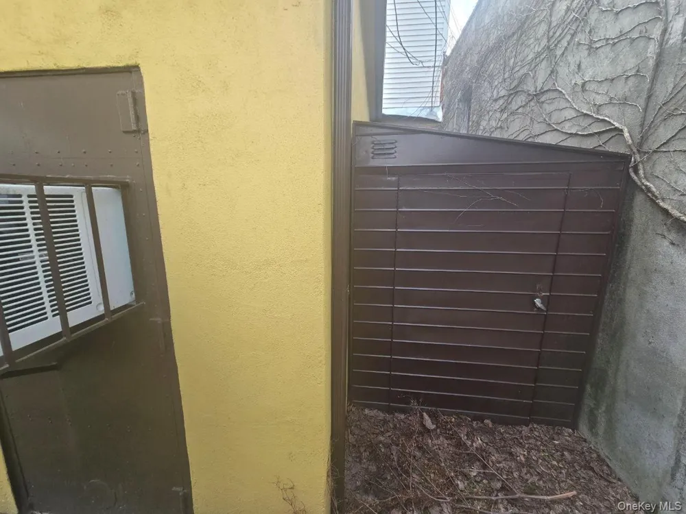 1405 Saint Lawrence Avenue Bronx, NY 10472
