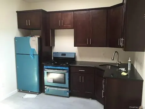 214-83 Jamaica Avenue #2R
