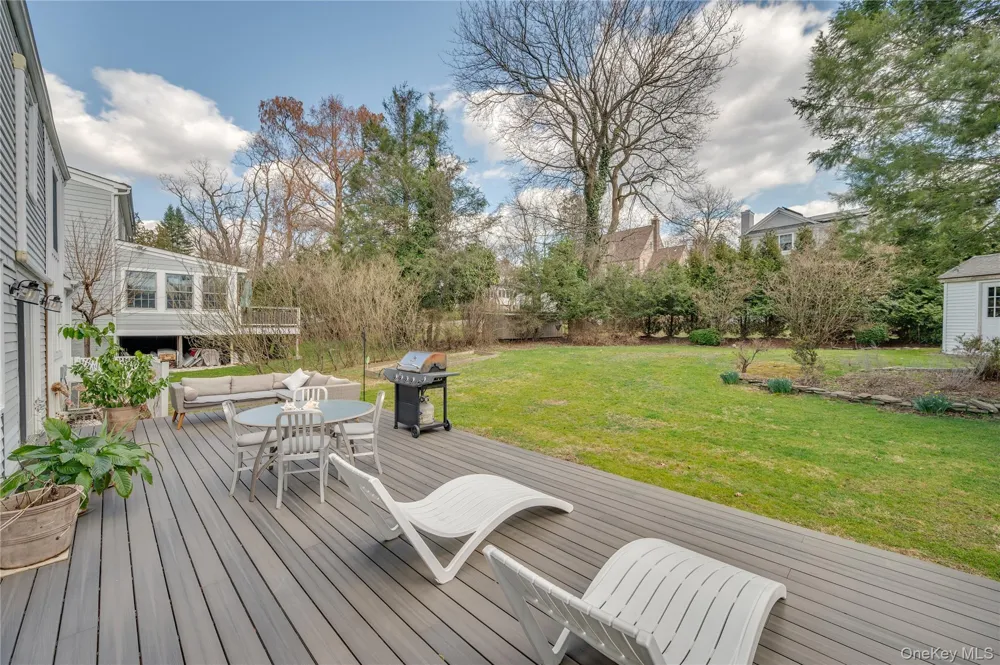 1001 Shore Acres Drive Mamaroneck, NY 10543