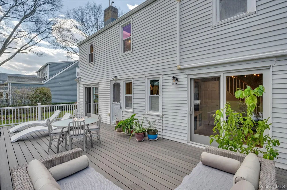 1001 Shore Acres Drive Mamaroneck, NY 10543