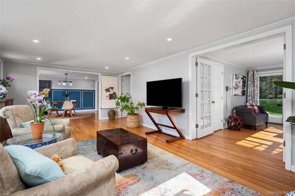 1001 Shore Acres Drive Mamaroneck, NY 10543