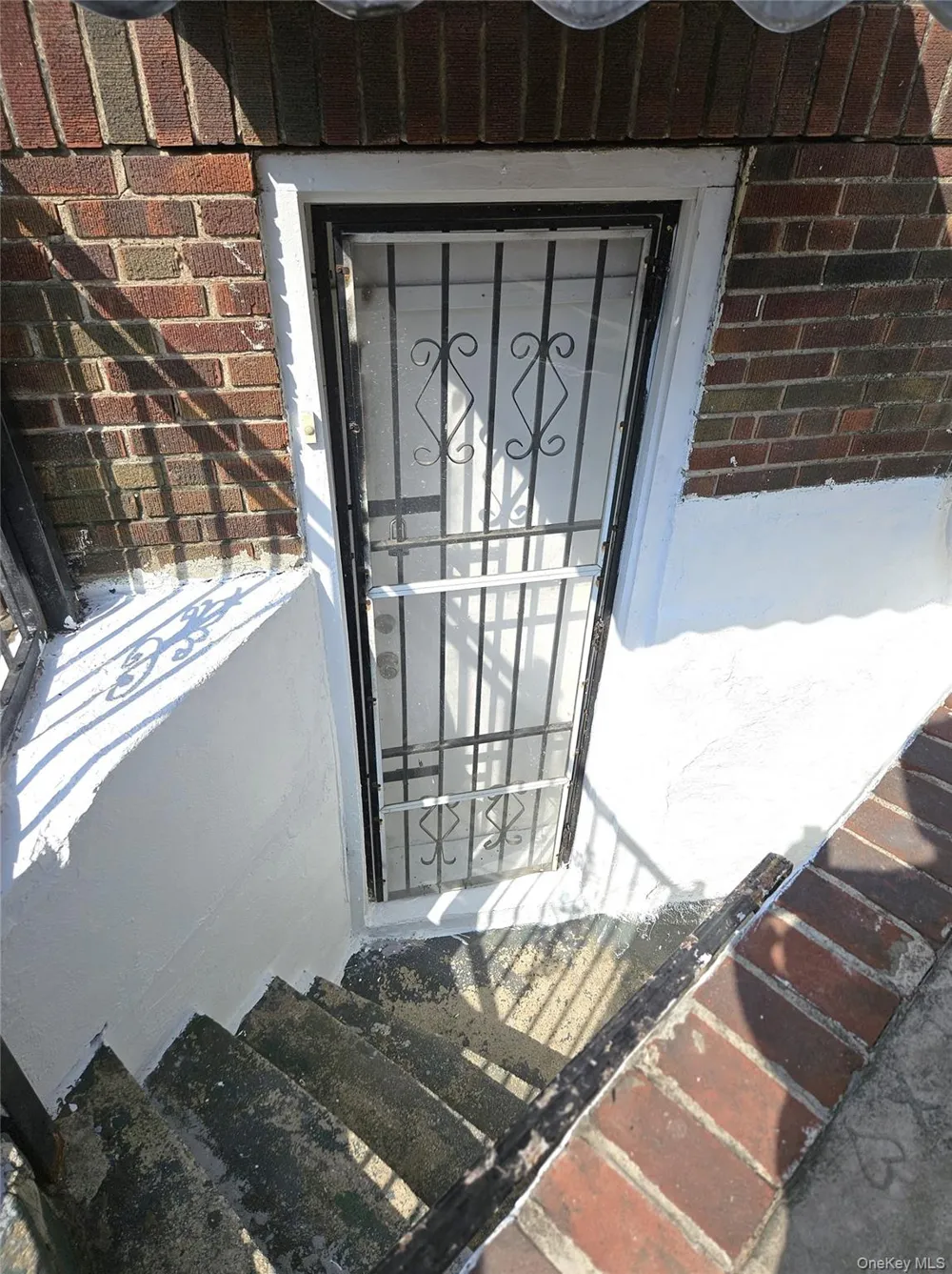 30-32 84th Street East Elmhurst, NY 11370