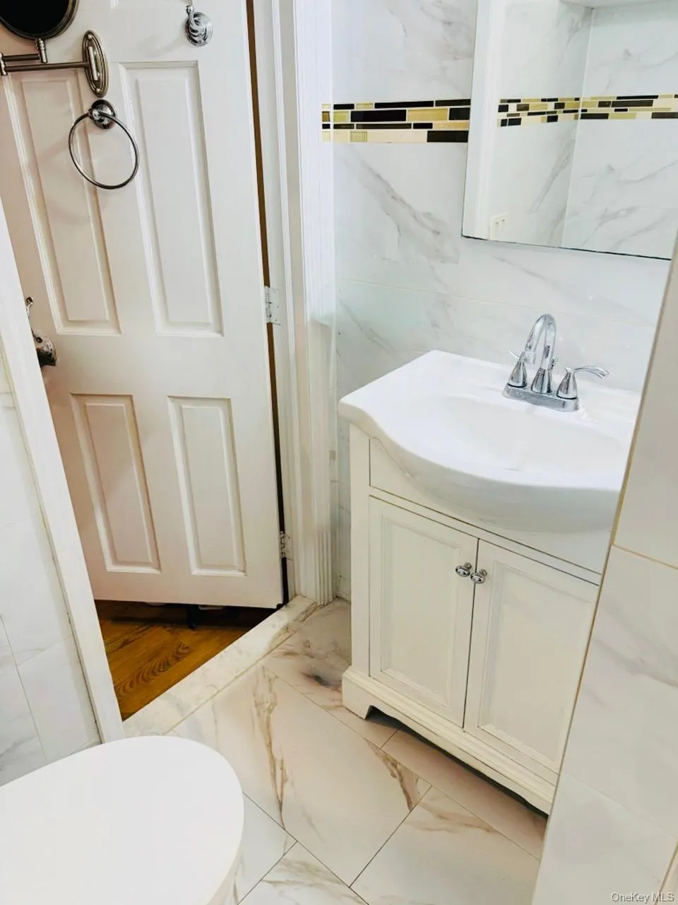8006 47th Avenue #1A + one Parking spot Elmhurst, NY 11373