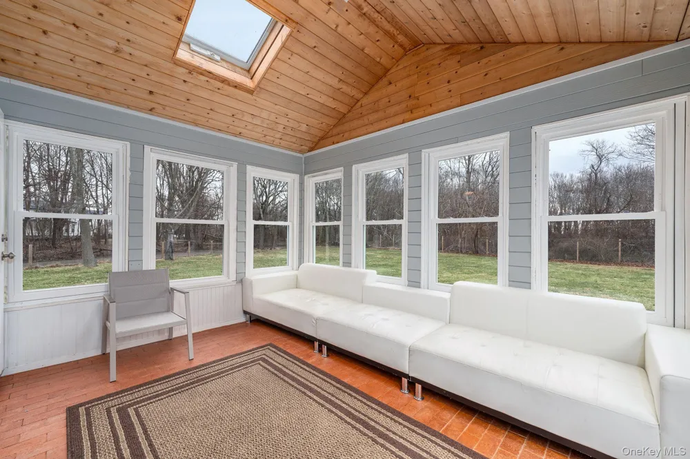 10940 Main Road East Marion, NY 11939