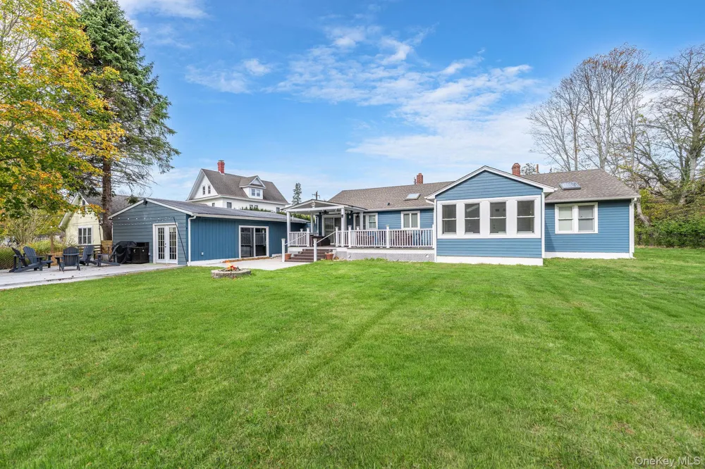 10940 Main Road East Marion, NY 11939