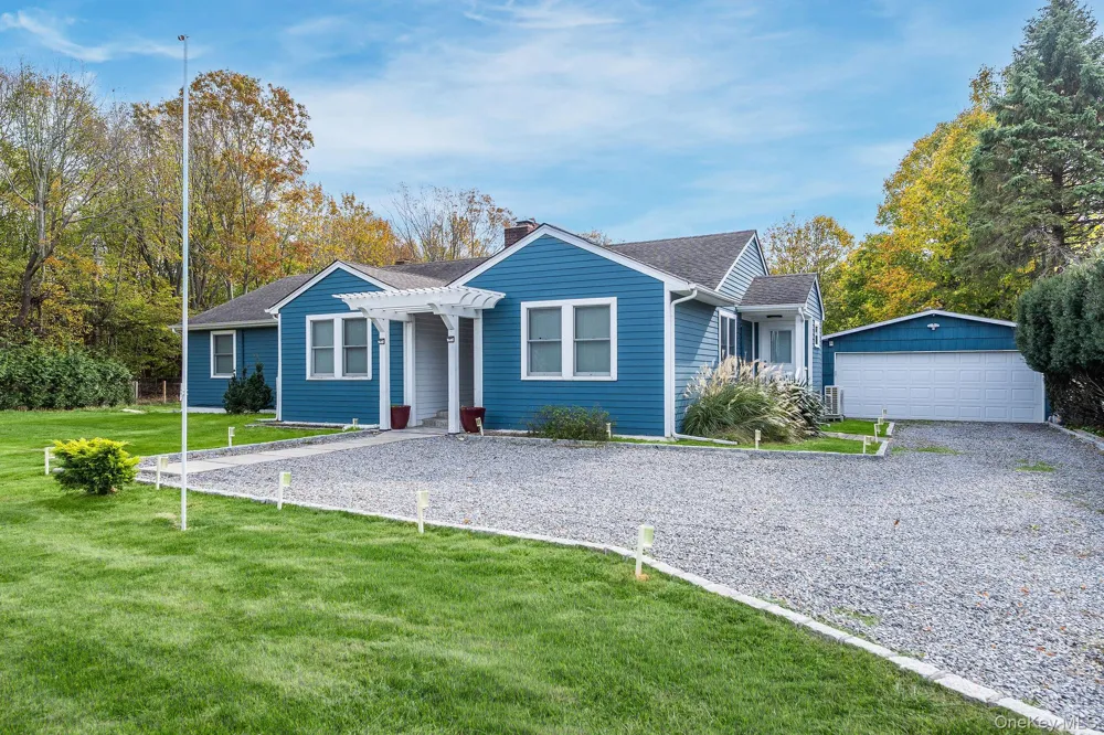 10940 Main Road East Marion, NY 11939
