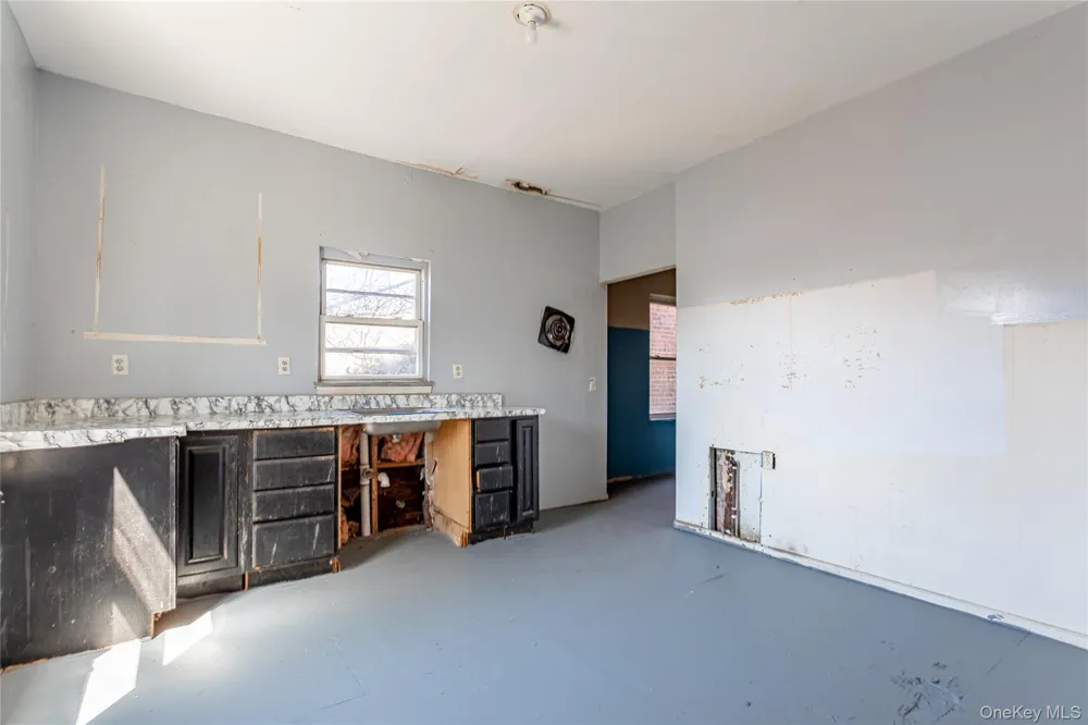 14 Dongan Street Staten Island, NY 10310