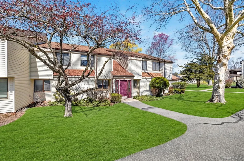 51 Jefferson Oval #F Yorktown Heights, NY 10598