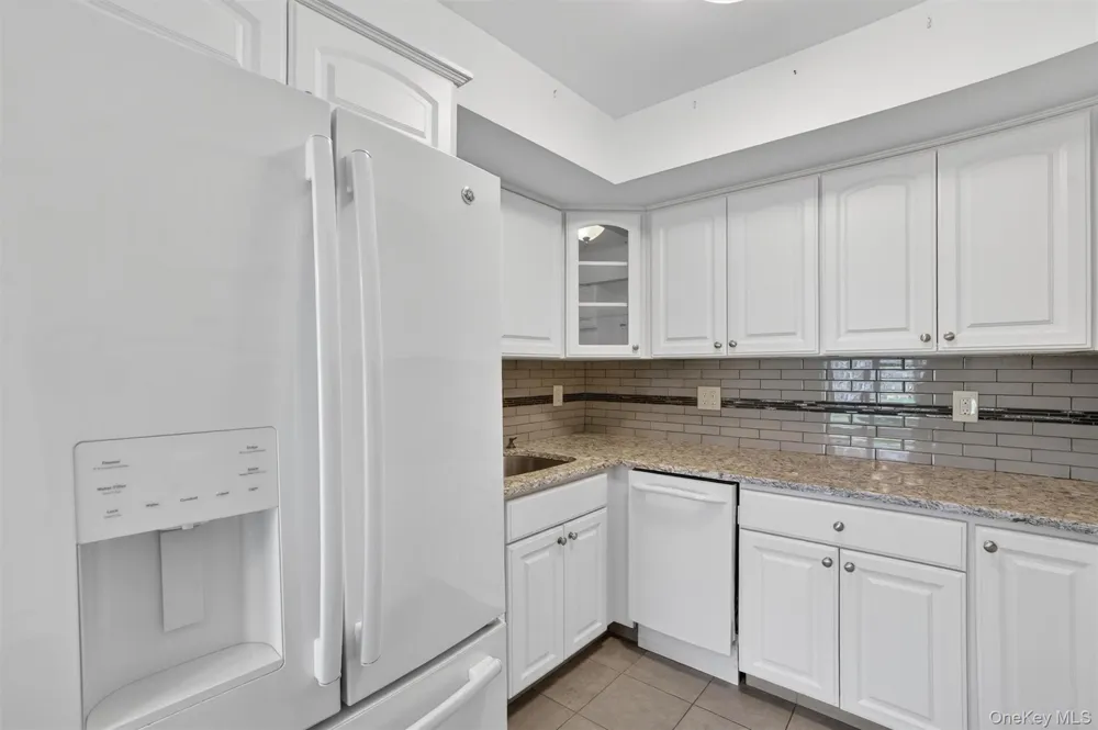 51 Jefferson Oval #F Yorktown Heights, NY 10598