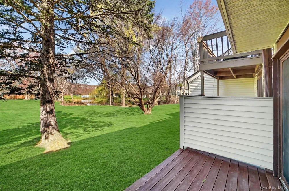 51 Jefferson Oval #F Yorktown Heights, NY 10598