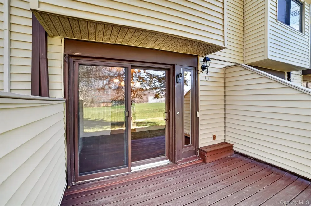 51 Jefferson Oval #F Yorktown Heights, NY 10598