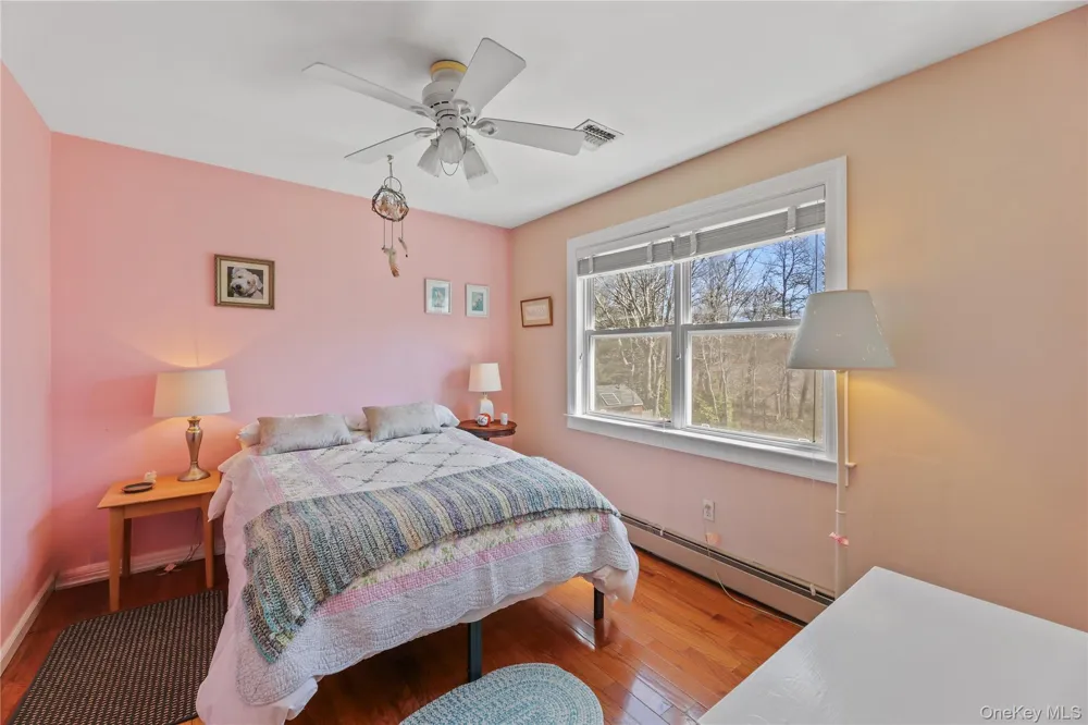 17 Jennifer Path Westhampton Beach, NY 11978