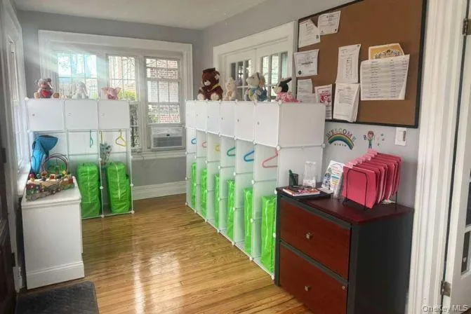 8740 188th Street Jamaica Estates, NY 11423