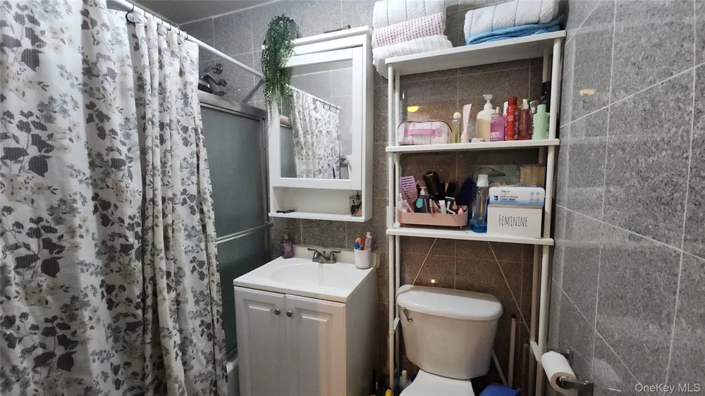 8432 Grand Avenue #2D Elmhurst, NY 11373
