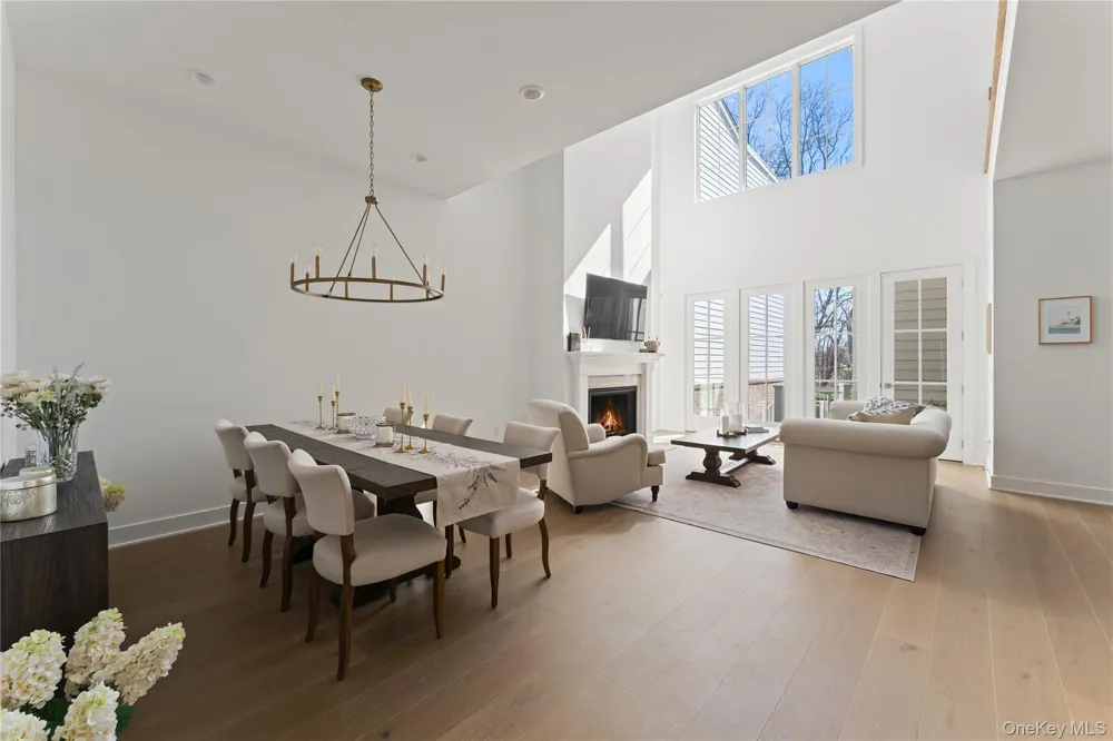 17 Lila Lane Chappaqua, NY 10514