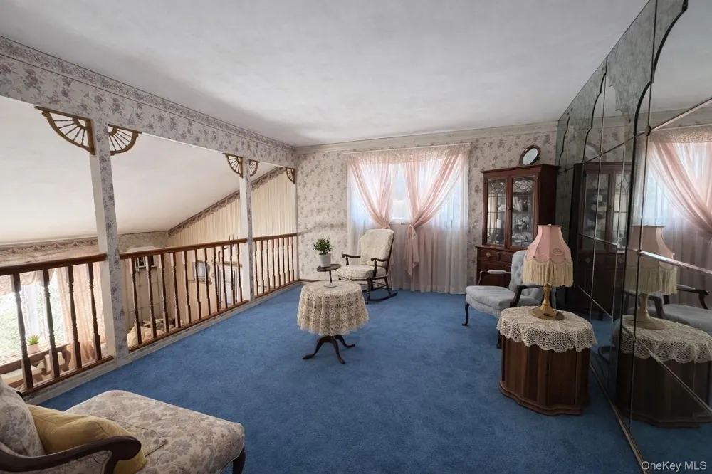 15 Palm Street Selden, NY 11784
