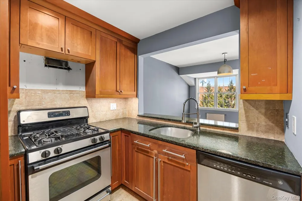 9428 Magnolia Court #3A Ozone Park, NY 11417