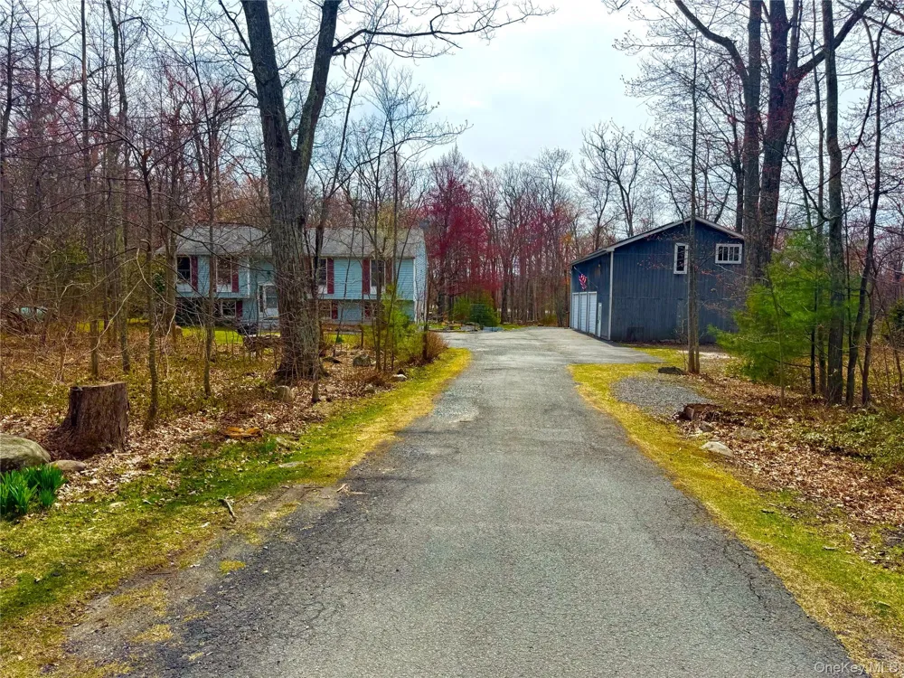 1325 Wurtsboro Mountain Road Wurtsboro, NY 12790