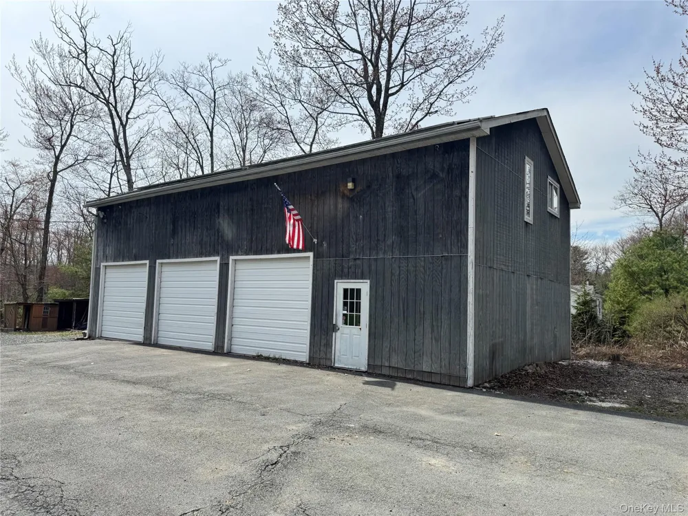 1325 Wurtsboro Mountain Road Wurtsboro, NY 12790