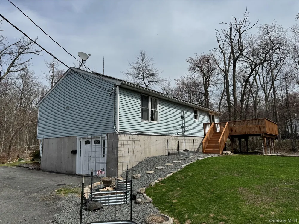 1325 Wurtsboro Mountain Road Wurtsboro, NY 12790
