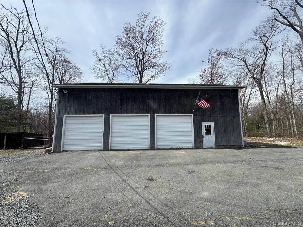 1325 Wurtsboro Mountain Road Wurtsboro, NY 12790