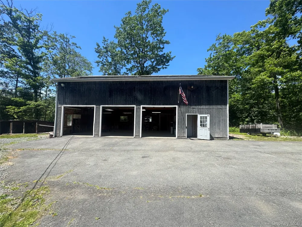 1325 Wurtsboro Mountain Road Wurtsboro, NY 12790