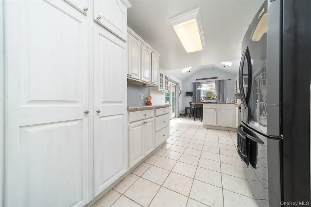 86-34 Francis Lewis Boulevard Holliswood, NY 11432