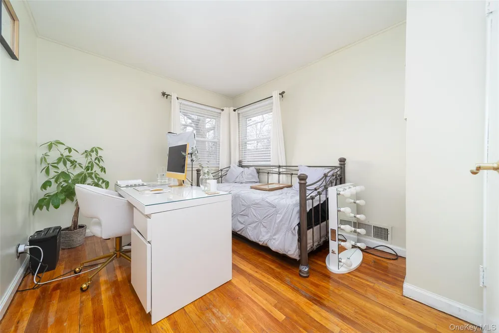 86-34 Francis Lewis Boulevard Holliswood, NY 11432