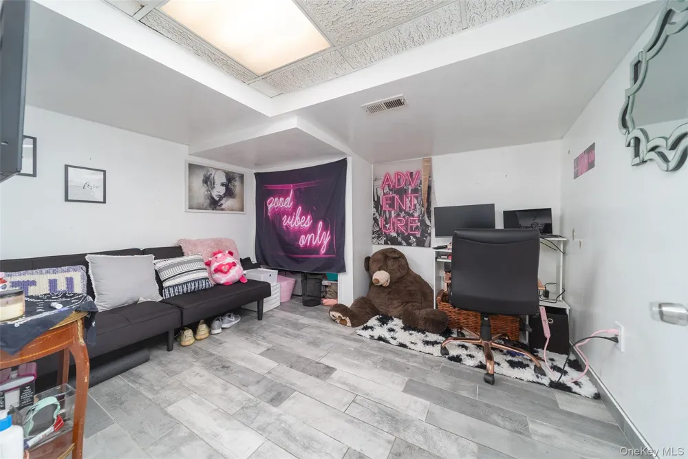 86-34 Francis Lewis Boulevard Holliswood, NY 11432