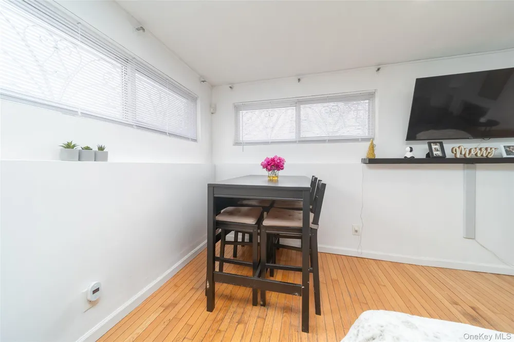 86-34 Francis Lewis Boulevard Holliswood, NY 11432