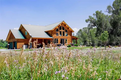 196 Kokanee Court