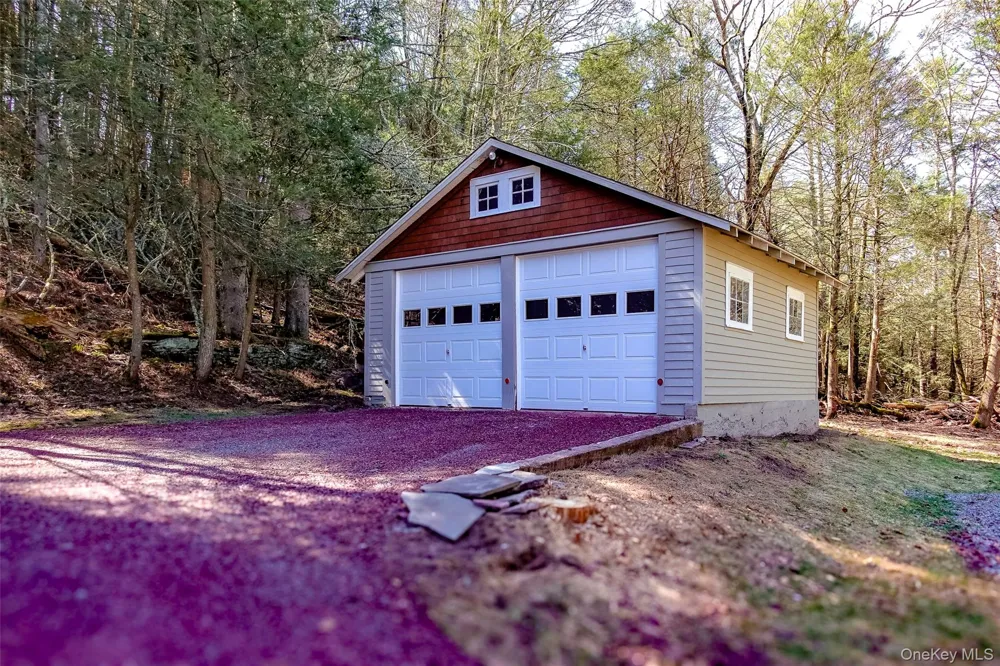 36 Highland Lake Road Eldred, NY 12732