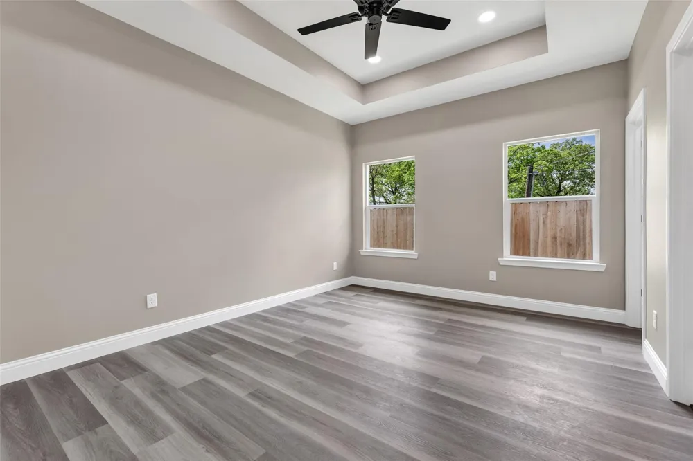 905 W Virginia Street Navasota, TX 77868