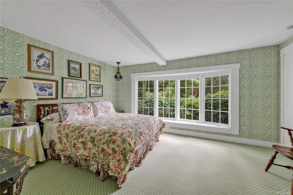 120 W Creek Farms Road Sands Point, NY 11050