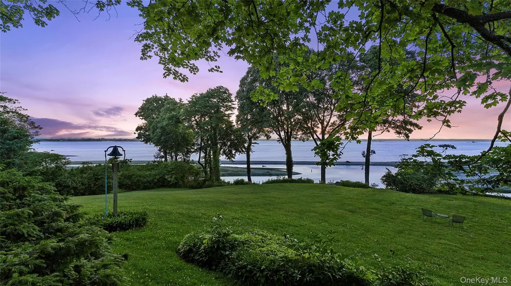 120 W Creek Farms Road Sands Point, NY 11050