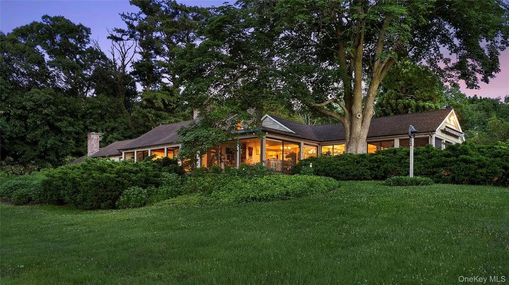 120 W Creek Farms Road Sands Point, NY 11050