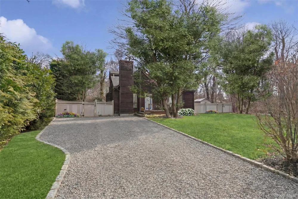 131 Lewis Road East Quogue, NY 11942
