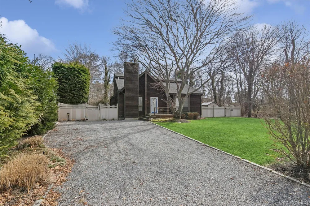131 Lewis Road East Quogue, NY 11942