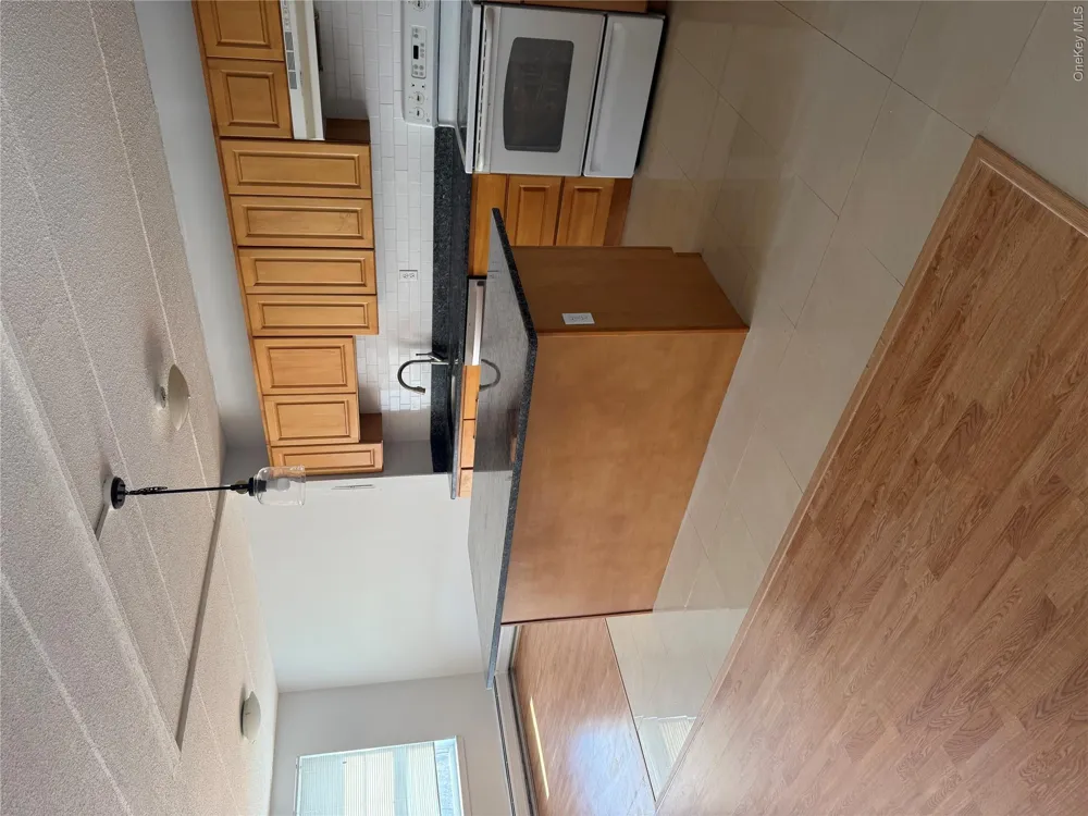 35 Park Avenue #6T Suffern, NY 10901