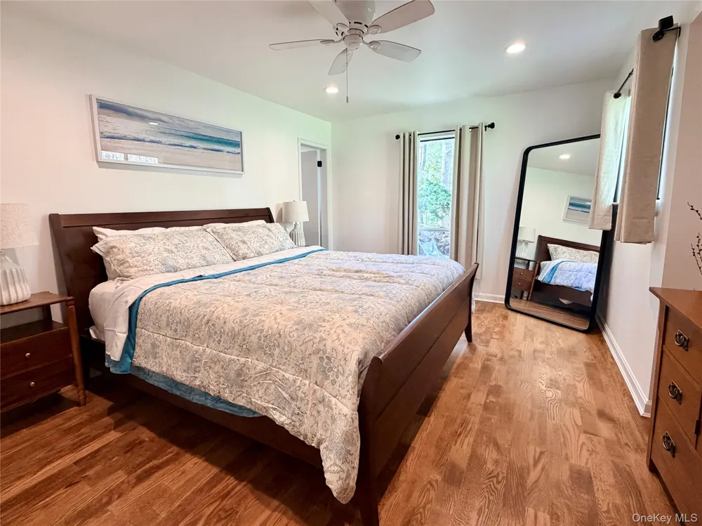43B Old Squires Road Hampton Bays, NY 11946