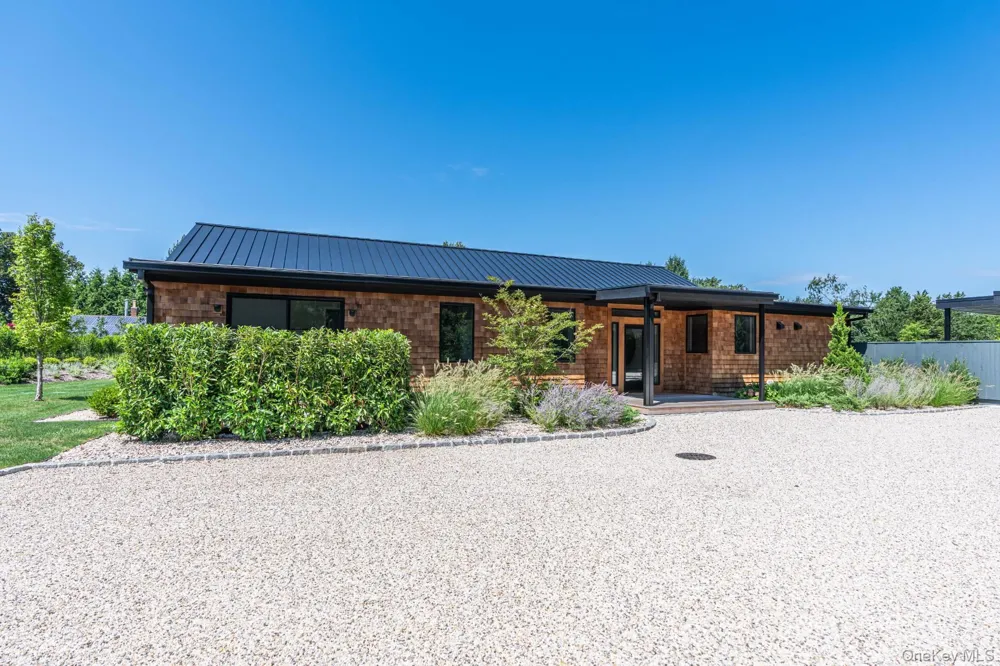 2050 Depot Lane Cutchogue, NY 11935