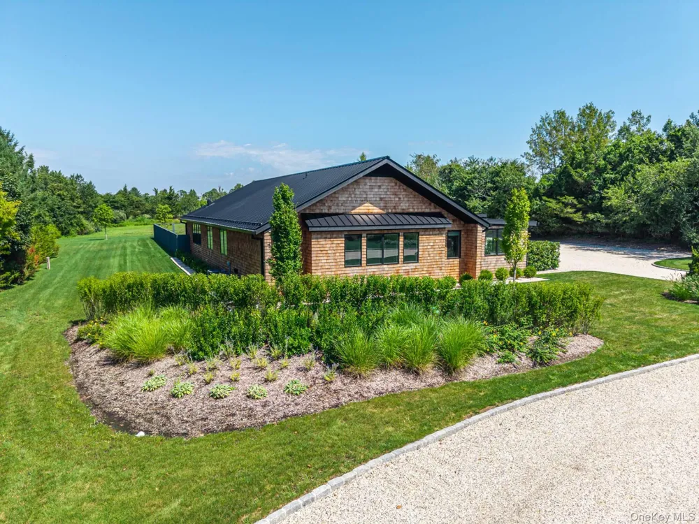 2050 Depot Lane Cutchogue, NY 11935
