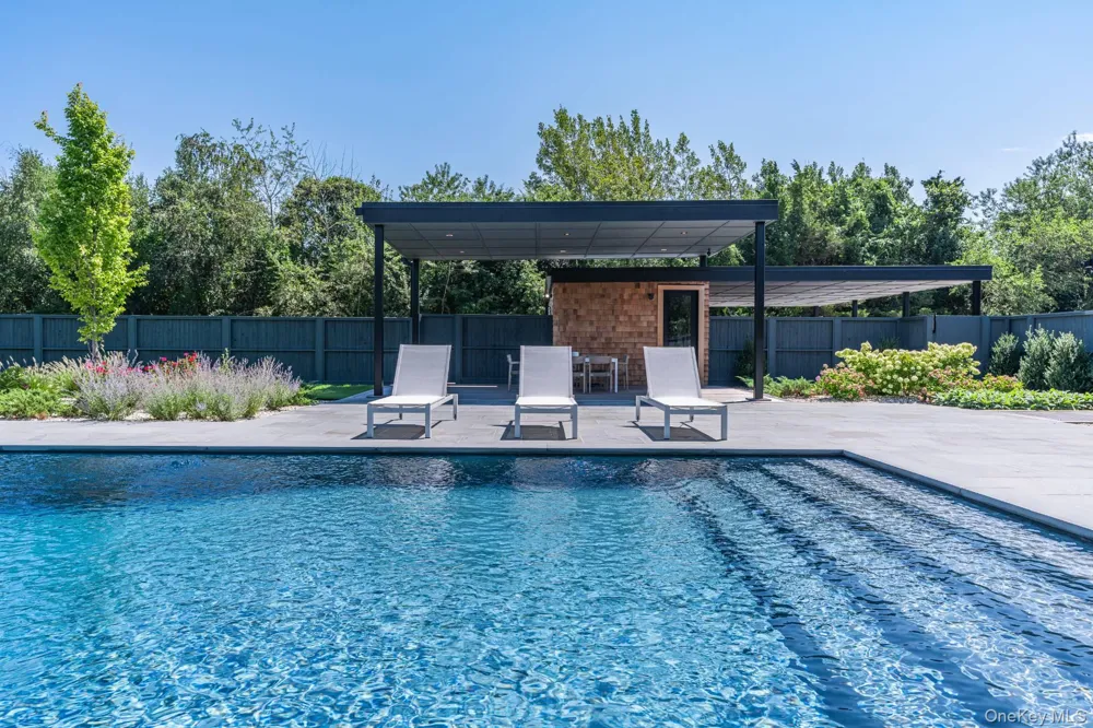 2050 Depot Lane Cutchogue, NY 11935