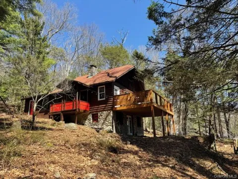 441 Hollow Road