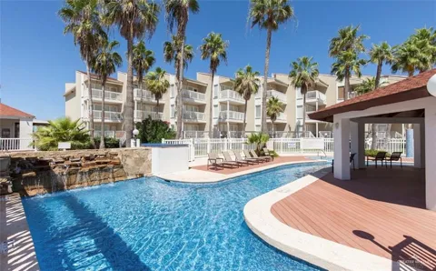 200 Padre Boulevard #202C