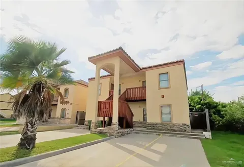 105 E Pike Street #2